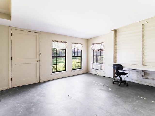 1816 Leissner Street, Bay City, TX 77414