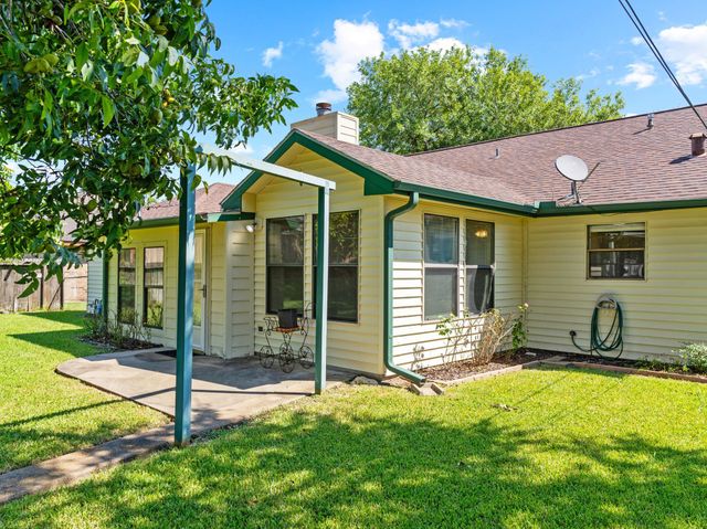 1816 Leissner Street, Bay City, TX 77414