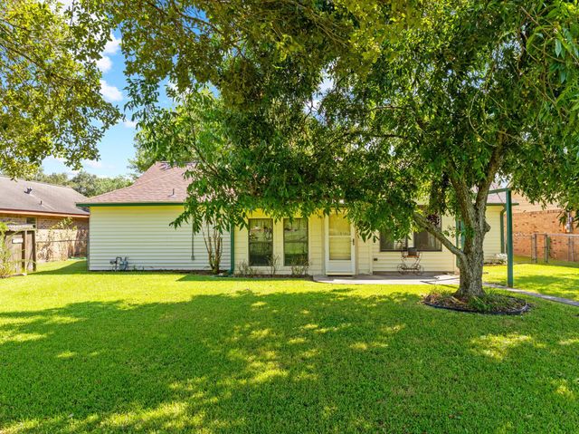 1816 Leissner Street, Bay City, TX 77414