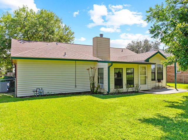 1816 Leissner Street, Bay City, TX 77414