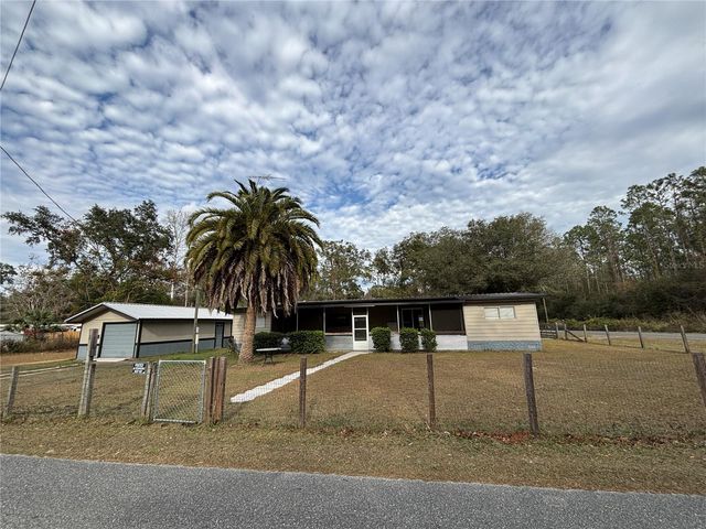 6781 SE 173RD COURT, Ocklawaha, FL 32179