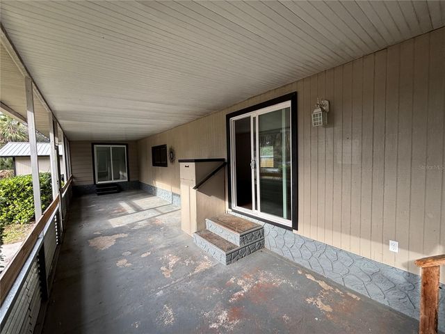 6781 SE 173RD COURT, Ocklawaha, FL 32179