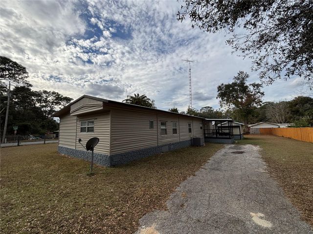 6781 SE 173RD COURT, Ocklawaha, FL 32179