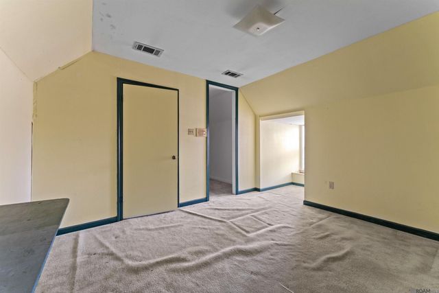 8737 Wakefield Ave, Baton Rouge, LA 70806