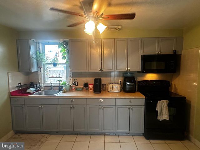 131 MARKET ST, Middletown, PA 17057