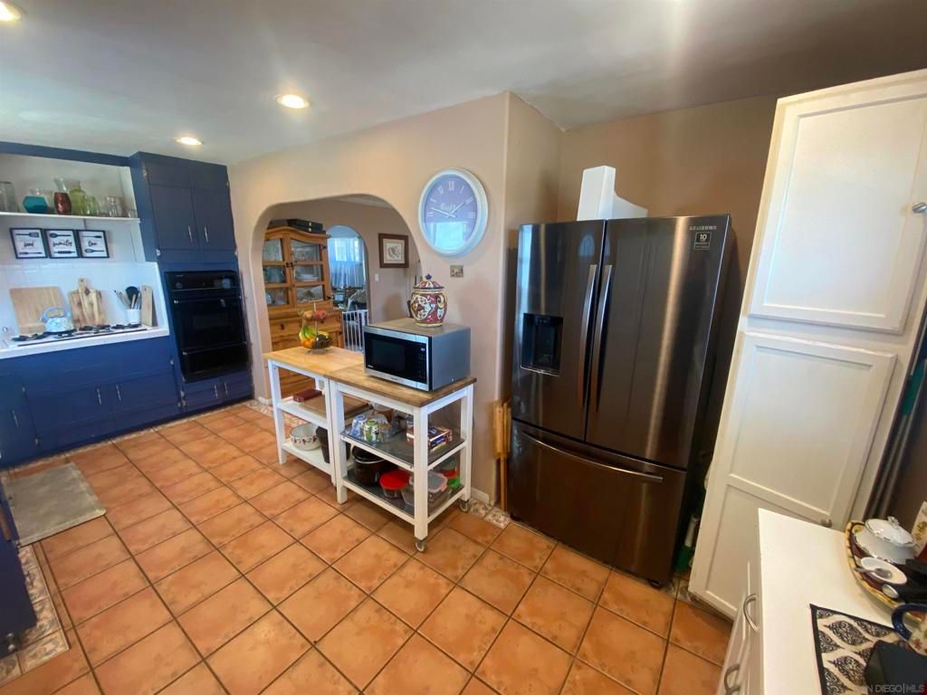 5494 Via Carancho, San Diego, CA 92111 — photo 4