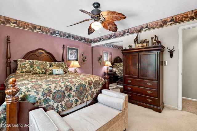 8700 William Penn Way, Louisville, KY 40228