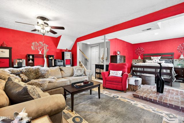 8700 William Penn Way, Louisville, KY 40228