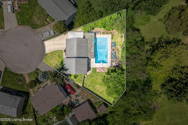 8700 William Penn Way, Louisville, KY 40228