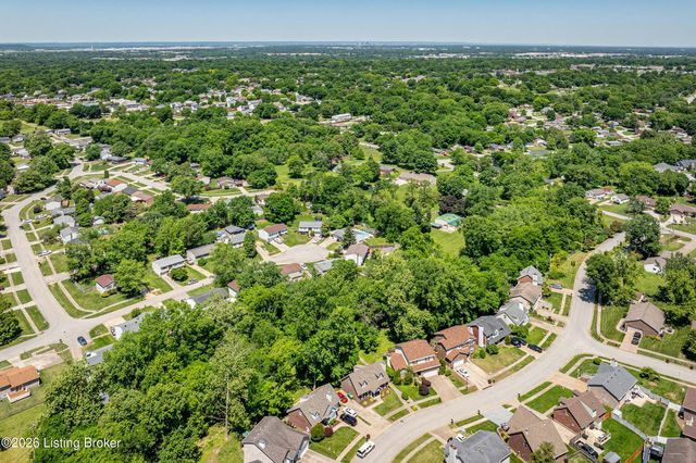 8700 William Penn Way, Louisville, KY 40228
