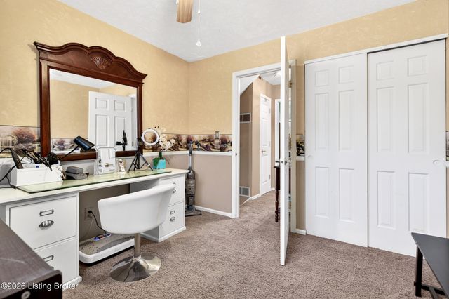 8700 William Penn Way, Louisville, KY 40228