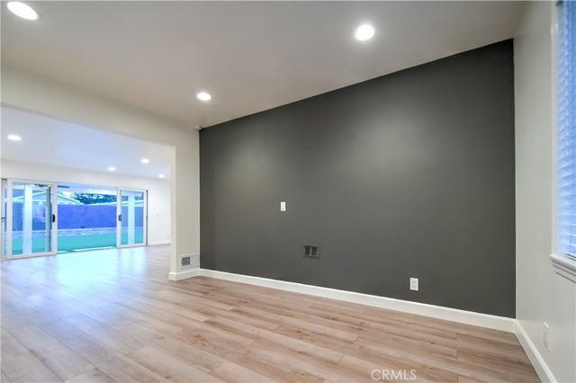 1212 W Woodcrest Avenue, Fullerton, CA 92833