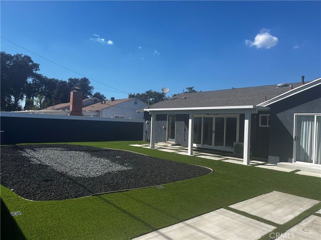 1212 W Woodcrest Avenue, Fullerton, CA 92833