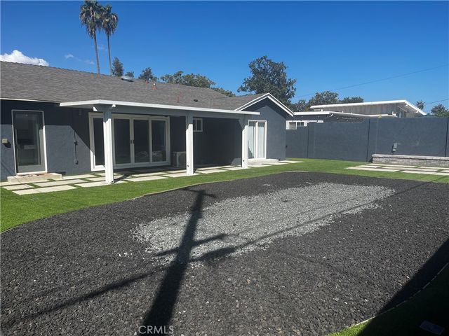 1212 W Woodcrest Avenue, Fullerton, CA 92833