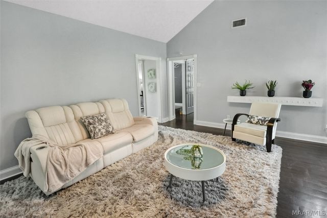 1201 Dalraida Road, Montgomery, AL 36109