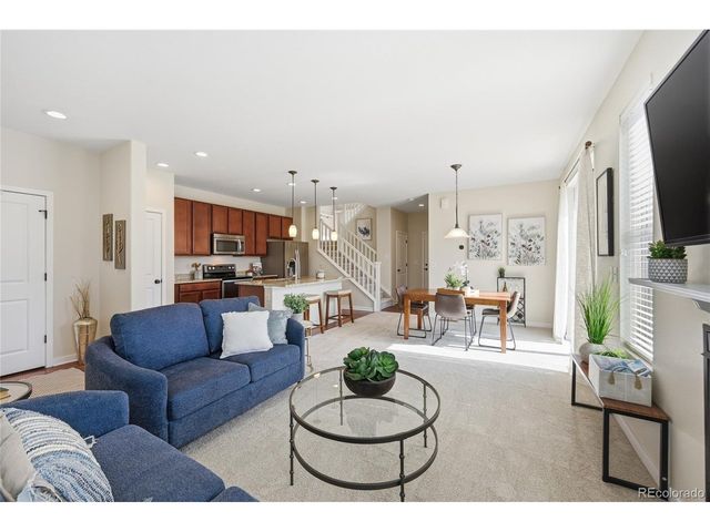 10121 Tall Oaks St, Parker, CO 80134