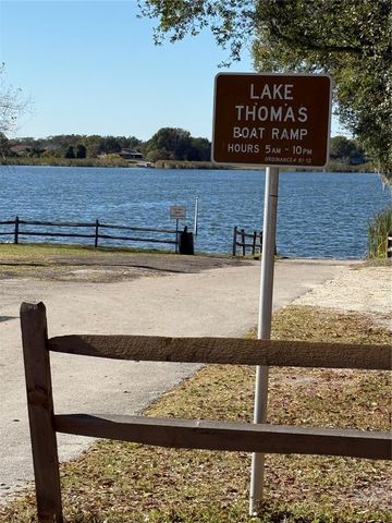 405 HICKORY LANE, Winter Haven, FL 33880