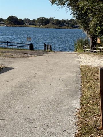 405 HICKORY LANE, Winter Haven, FL 33880