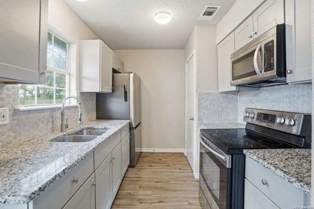 5322 Stoneshire, San Antonio, TX 78218