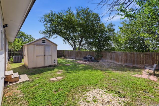 5322 Stoneshire, San Antonio, TX 78218