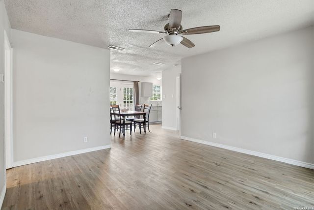5322 Stoneshire, San Antonio, TX 78218