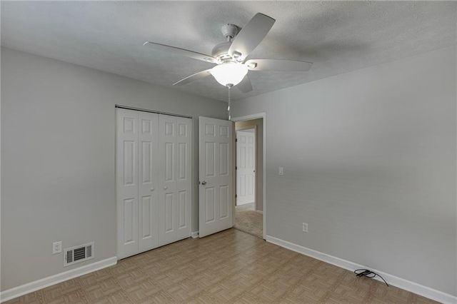 978 Chartley Drive SW, Lilburn, GA 30047