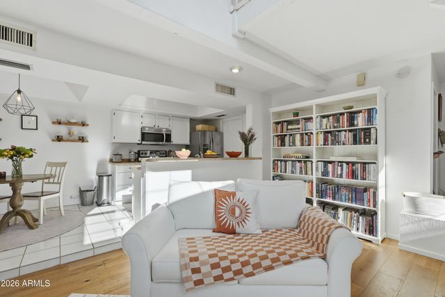 8849 S 48TH Street 3, Phoenix, AZ 85044