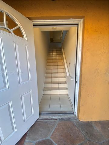 3566 W 80th Street 20257, Hialeah, FL 33018