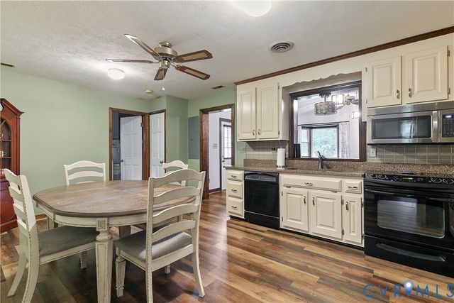 3955 Turner Woods Rd, Henrico, VA 23231