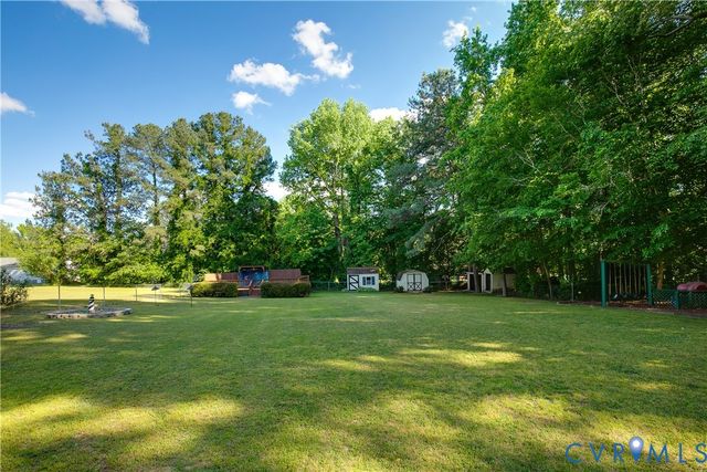 3955 Turner Woods Rd, Henrico, VA 23231