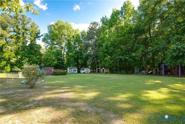 3955 Turner Woods Rd, Henrico, VA 23231