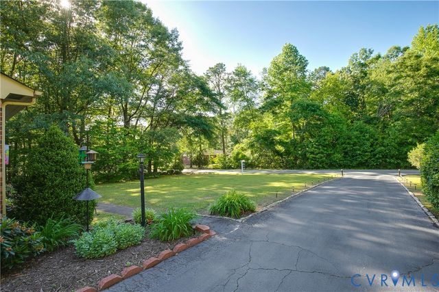 3955 Turner Woods Rd, Henrico, VA 23231