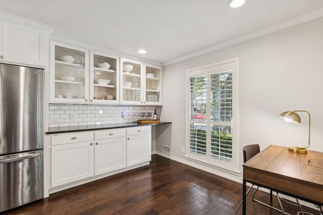 6222 E University Boulevard, Dallas, TX 75214