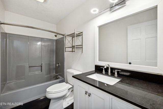 1286 Ashwood Drive, Jefferson City, TN 37760