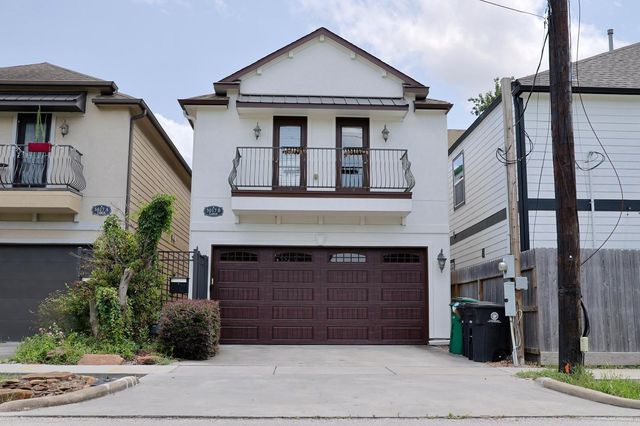 5017 Larkin Street B, Houston, TX 77007