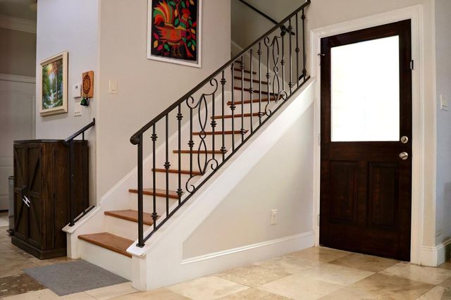 5017 Larkin Street B, Houston, TX 77007