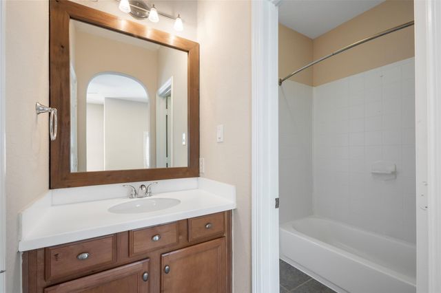 9227 Hummingbird Lane, Missouri City, TX 77459