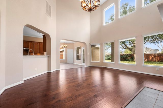 9227 Hummingbird Lane, Missouri City, TX 77459