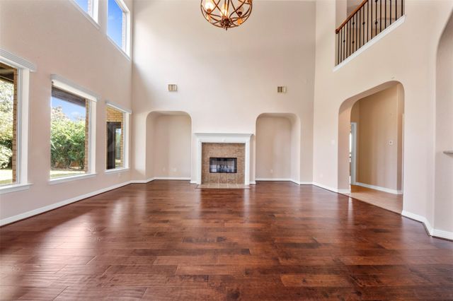 9227 Hummingbird Lane, Missouri City, TX 77459