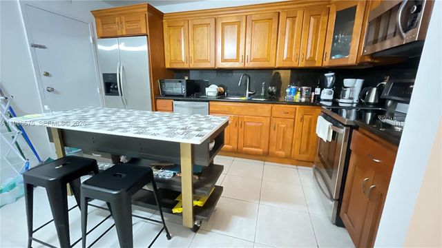 1465 NE 123rd St 201, North Miami, FL 33161