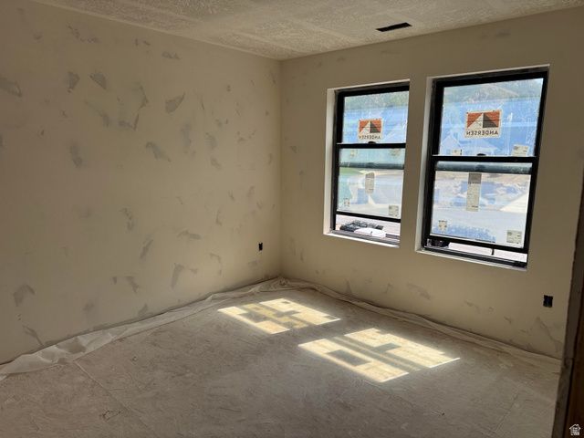 2693 N BURNS LN, North Ogden, UT 84414