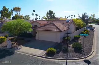 26226 S FLAME TREE Drive, Sun Lakes, AZ 85248