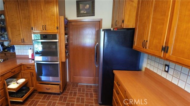 25205 5th Avenue, Los Molinos, CA 96055