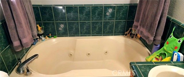 25205 5th Avenue, Los Molinos, CA 96055