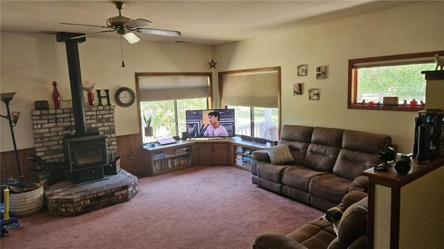 25205 5th Avenue, Los Molinos, CA 96055