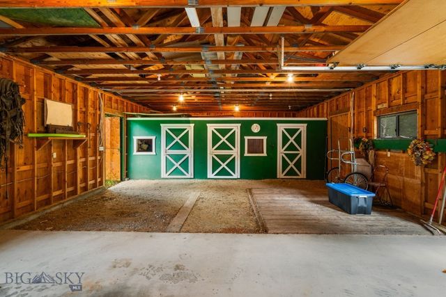 124 Deep Creek Road, Livingston, MT 59047