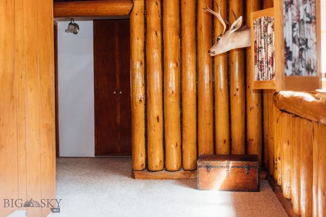 124 Deep Creek Road, Livingston, MT 59047