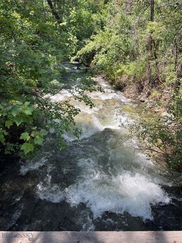 124 Deep Creek Road, Livingston, MT 59047