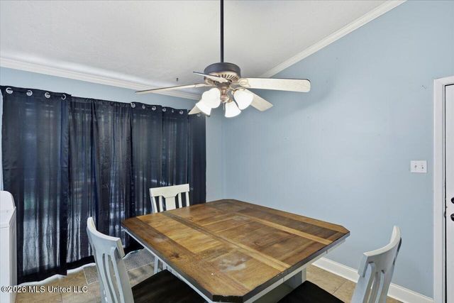 502 W Lakeview Circle, Clinton, MS 39056