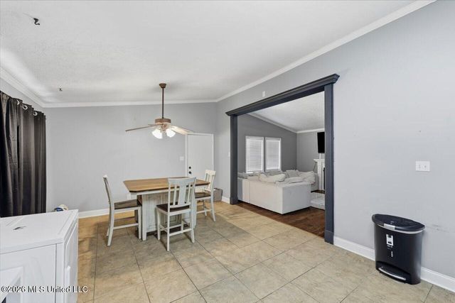 502 W Lakeview Circle, Clinton, MS 39056